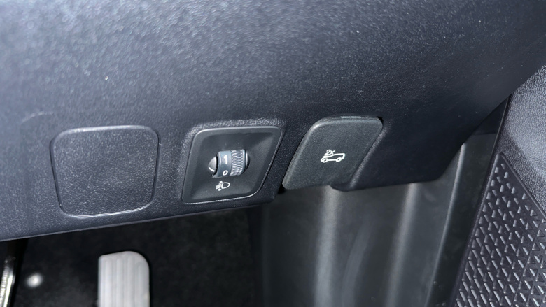 MG HS 1.5 T-GDI Hybrid+ SE 5dr Auto Hybrid Hatchback